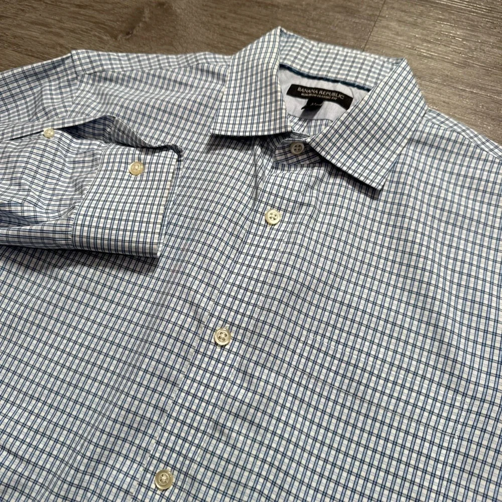 Banana‎ Republic Shirt Mens M Blue Cotton Non-Iron Classic Fit Check Business
